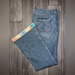 Choice Calvin Klein Women’s Bootcut Jeans, Size 32, Blue Flower Appliqué Denim